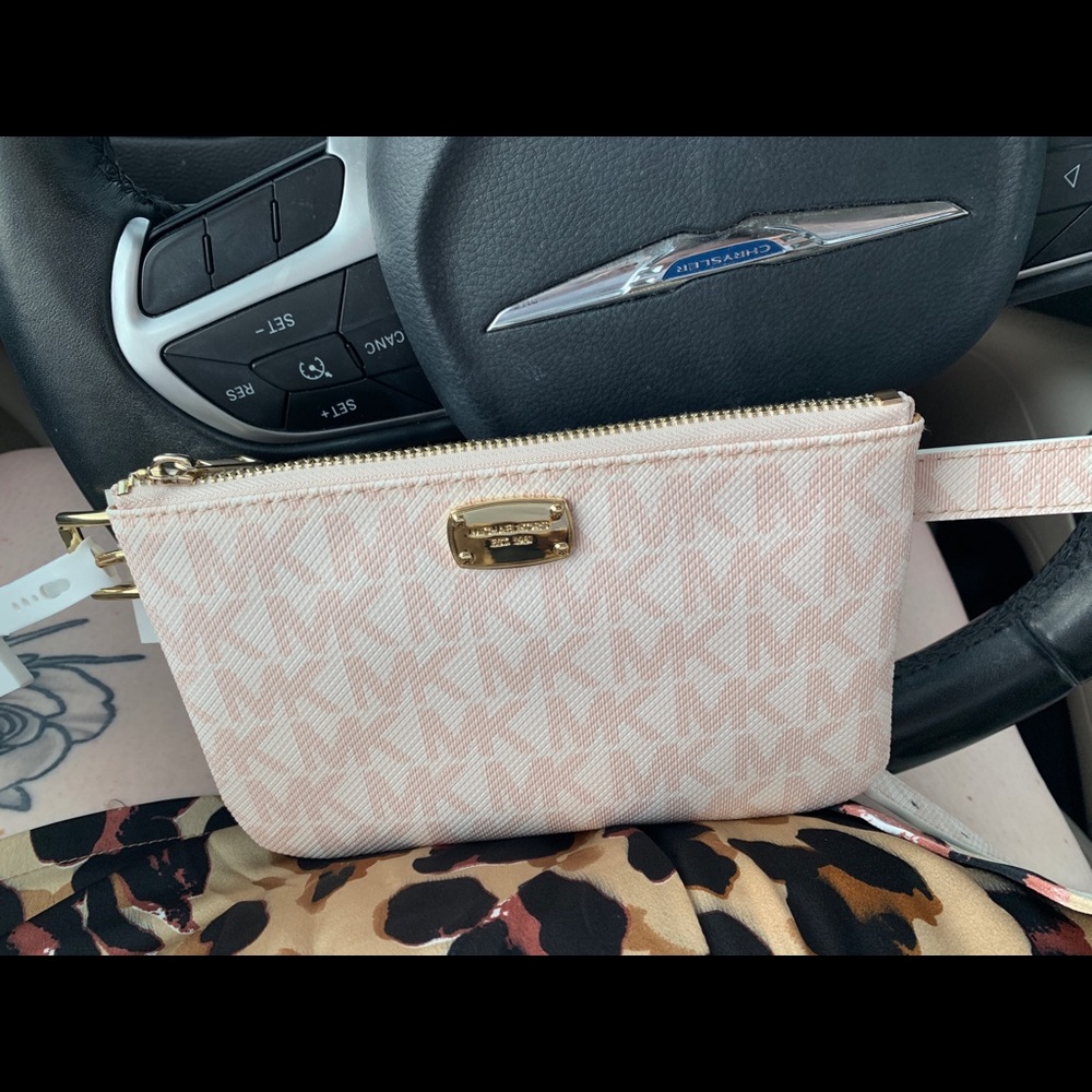 Brand New Michael Kors Leather Fanny Pack